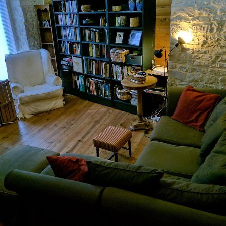 The Bean Barn Apartment Arçais Екстериор снимка